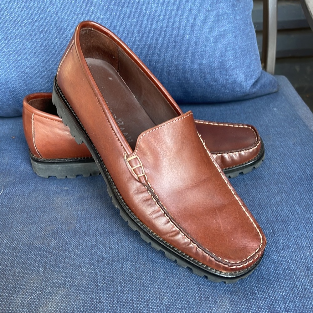 Cole Haan Country women’s leather Slip on Loafers size 8 AA
